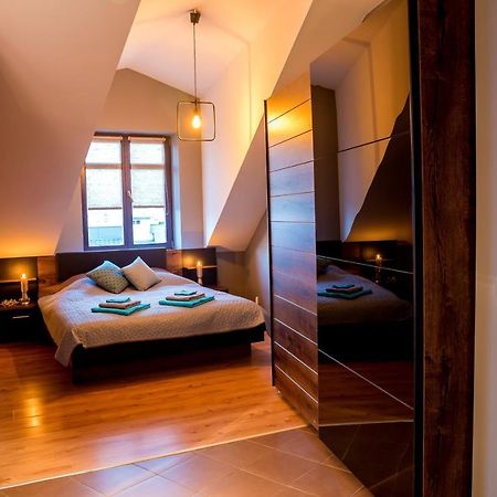 Style Apartment Next To Kazimierz And Old Town + Netflix Krakow Luaran gambar