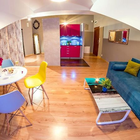 Style Apartment Next To Kazimierz And Old Town + Netflix Krakow Luaran gambar